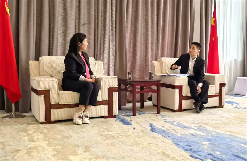 毛勤晶：防城崗市人民政府副市長
